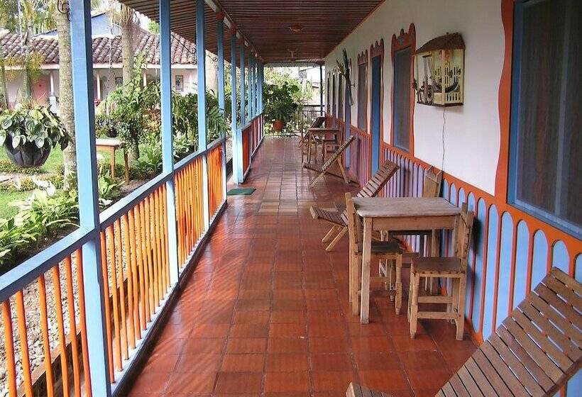 标准三人间, Karlaká Calarcá Quindio   Eje Cafetero
