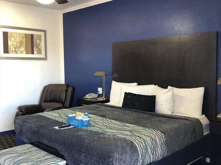 디럭스 스위트, Budget Inn & Suites