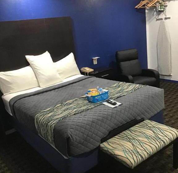 디럭스 스위트, Budget Inn & Suites