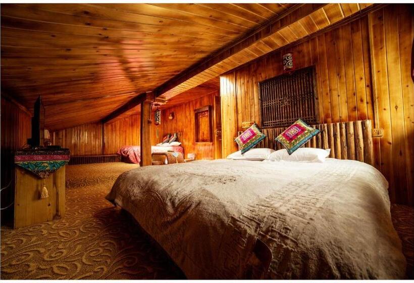 Номер Deluxe, Yi's Hostel