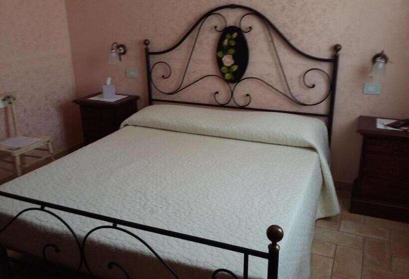 Номер Стандарт, Postiglione Country House