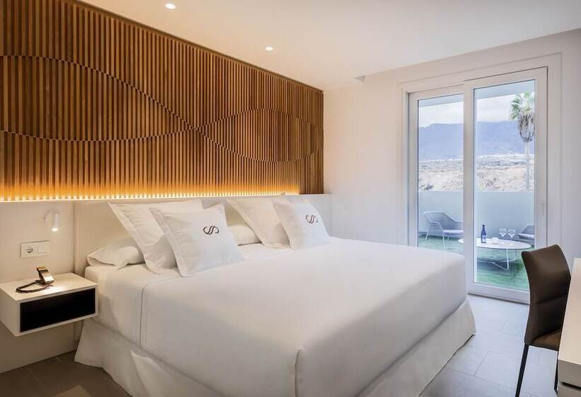 جناح ديلوكس غرفتين نوم, Royal Hideaway Corales Suites