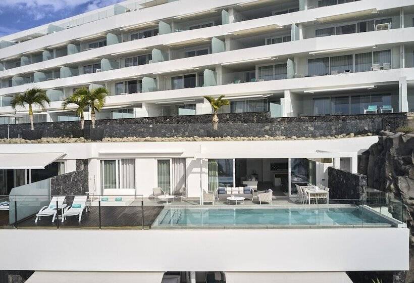 带2个卧室的别墅, Royal Hideaway Corales Suites