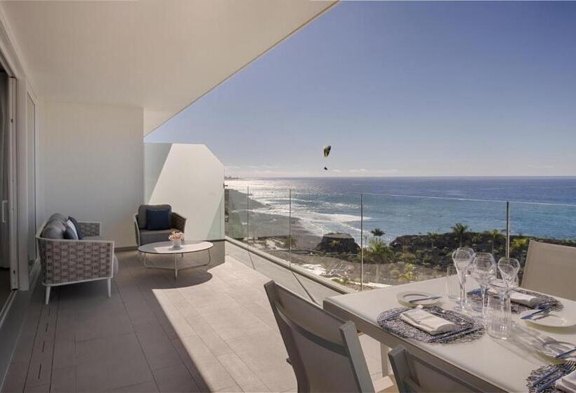 豪华套房, Royal Hideaway Corales Suites