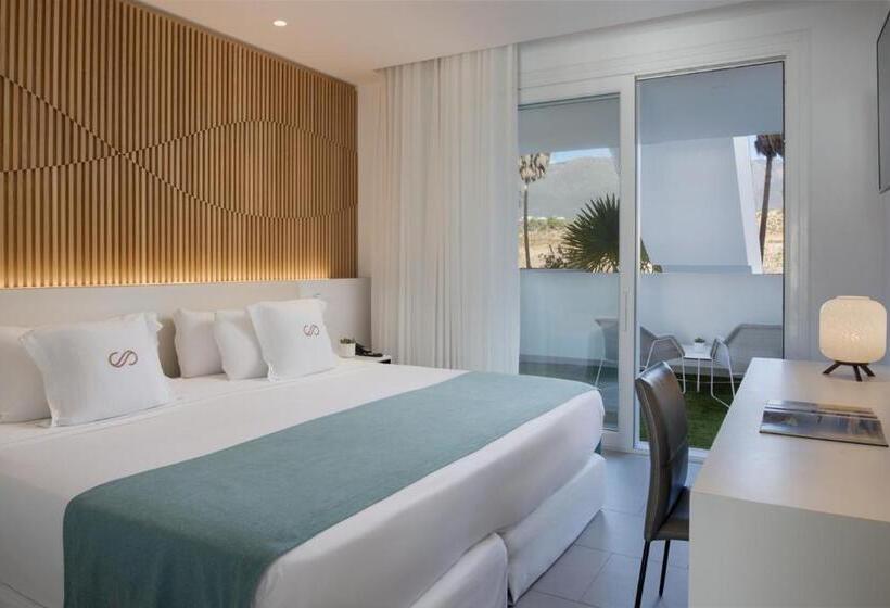 جناح ديلوكس غرفتين نوم, Royal Hideaway Corales Suites