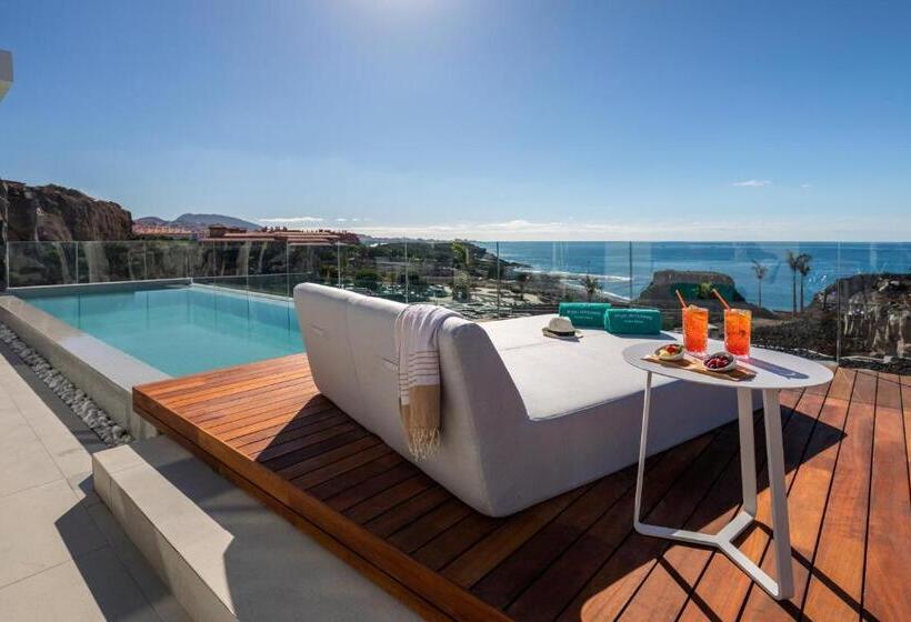 带2个卧室的别墅, Royal Hideaway Corales Suites