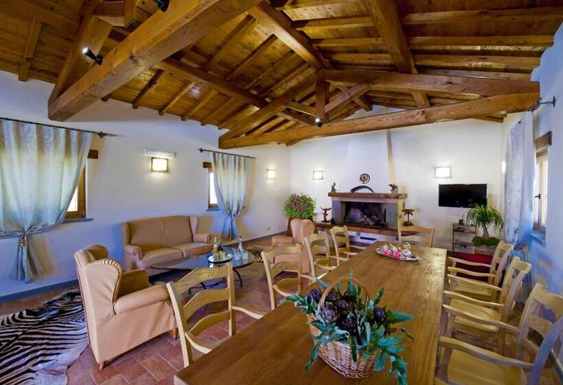 １ベッドルームハウス, Casale La Rovere