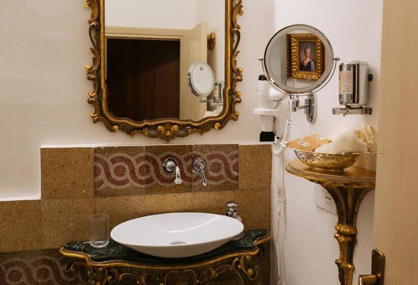 行政三人间, Domus Socolatae Residenza D Epoca Charming B&b   Adults Only