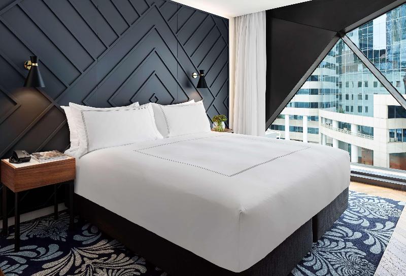 Люкс Кровать Кинг, West Hotel Sydney, Curio Collection By Hilton