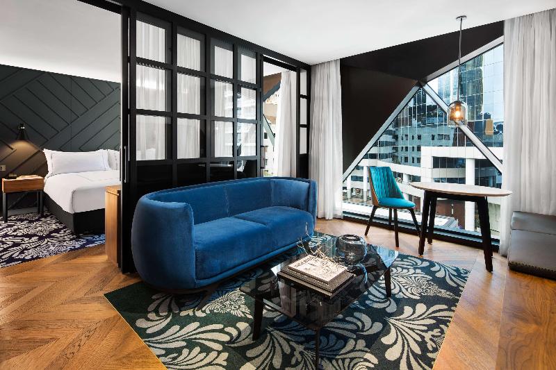 Люкс Кровать Кинг, West Hotel Sydney, Curio Collection By Hilton