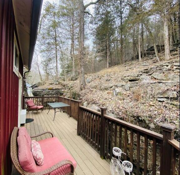 스탠다드 룸, All Seasons Treehouse Village