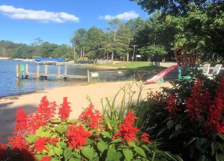Дом 2 Спальни, Clear Lake Resort