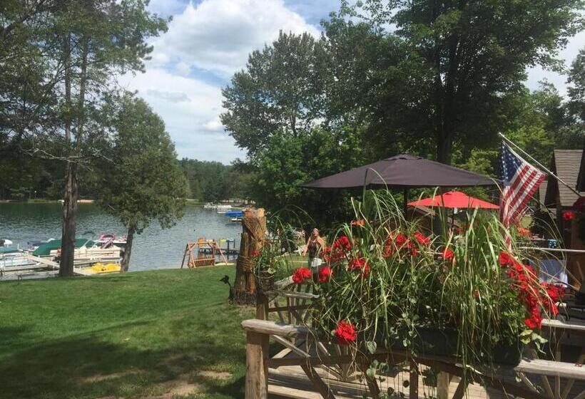 Студия Deluxe, Clear Lake Resort