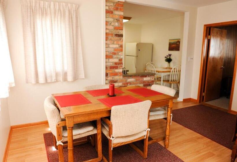 Дом 3 Спальни, Clear Lake Resort