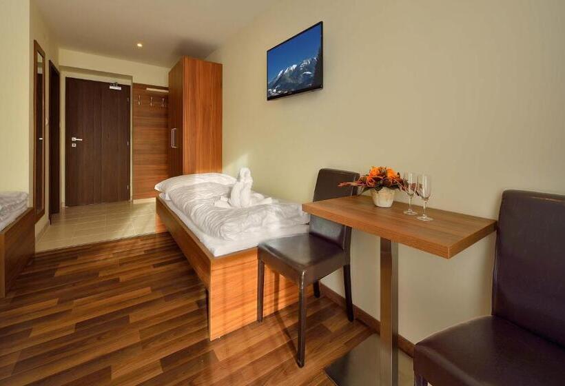 四人豪华间, Villa Gloria Rooms & Apartments