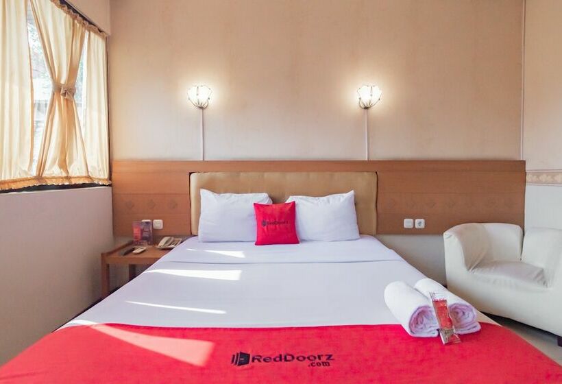 Номер Стандарт, Reddoorz Plus @ Sukamulya Pasteur 2