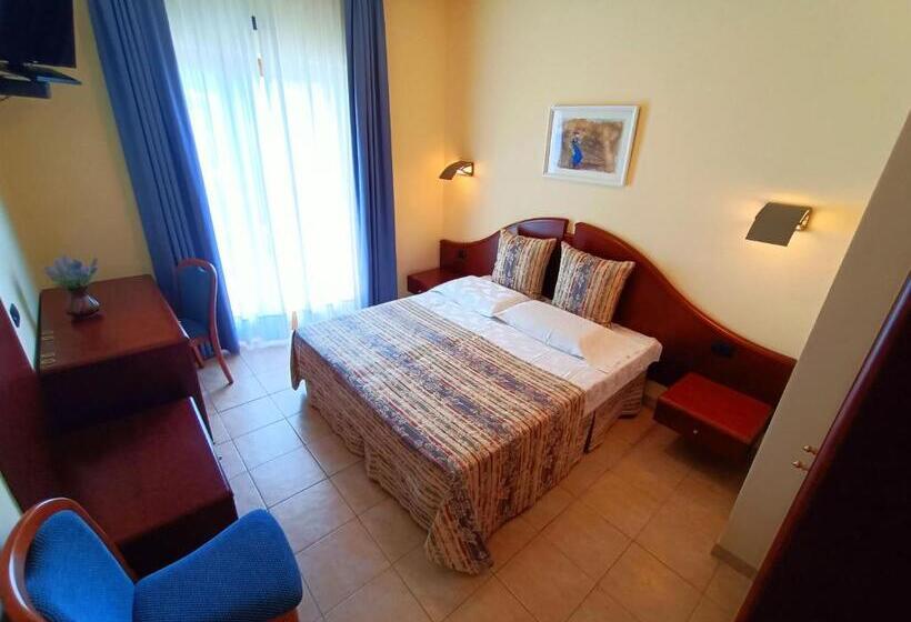 标准间, Villa Isabella