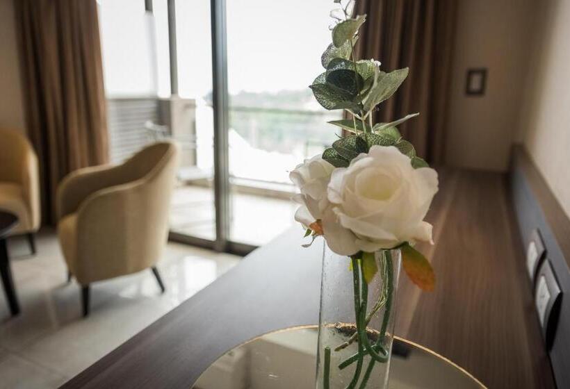 Люкс, Eleton Resort & Spa
