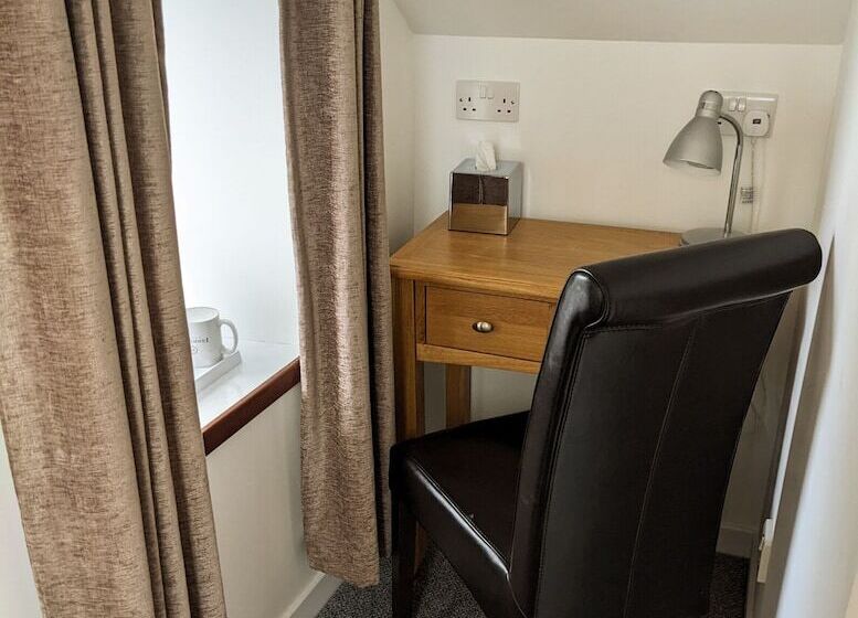 Одноместный Номер Basic, Ferry Inn