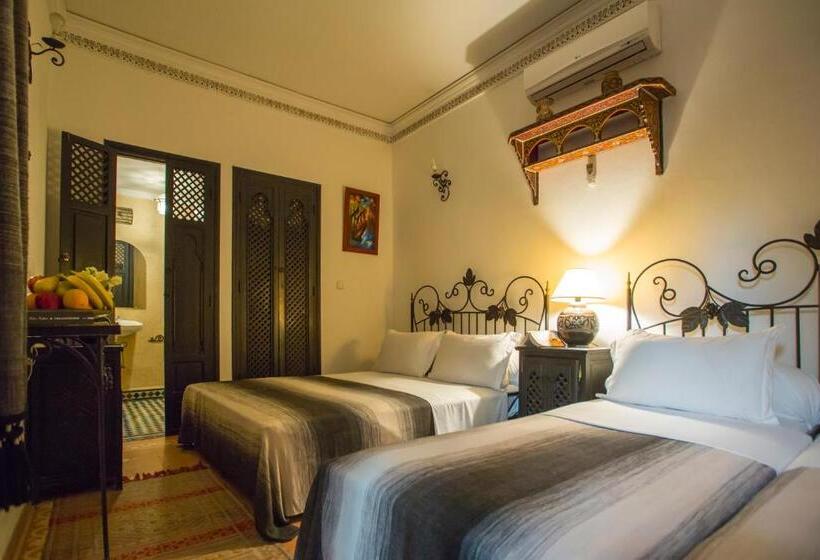 اتاق سوپریور چهار تخته, Riad Jnane Mogador