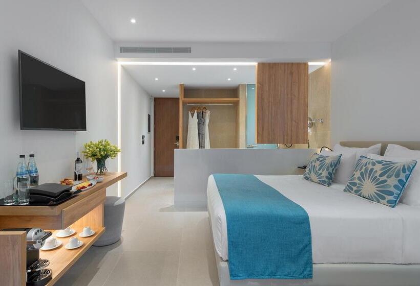 Economy Kamer, Gennadi Grand Resort