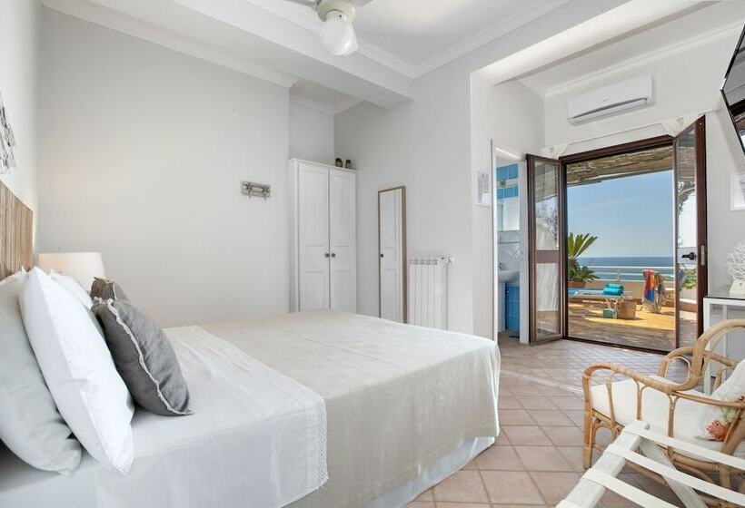 Номер Superior Вид на Море, Il Cefalo Hotel & Restaurant