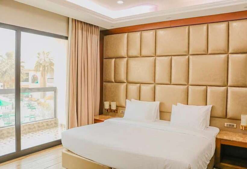 풀장 전망 디럭스 룸, Palma Beach Resort & Spa