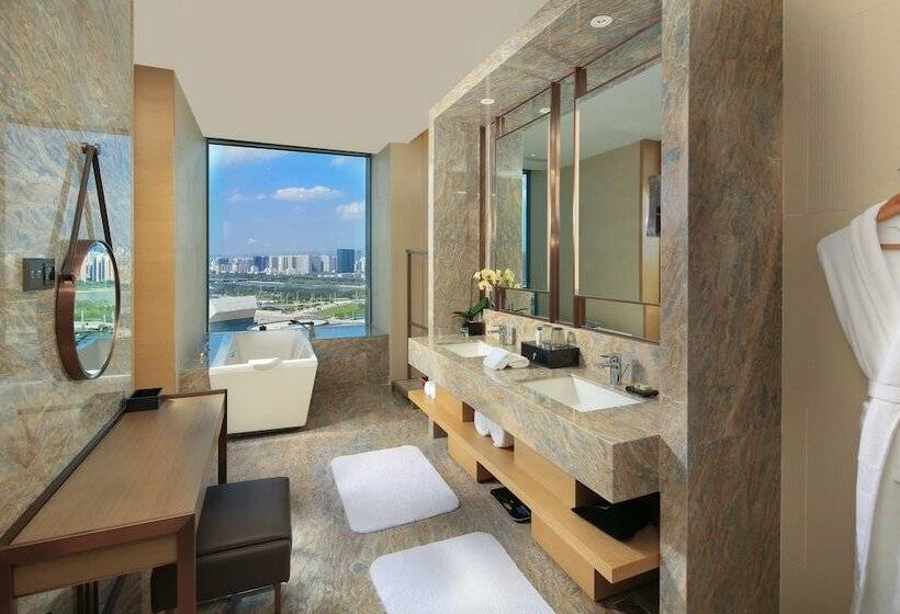 Номер Премиум, Intercontinental Taiyuan, An Ihg
