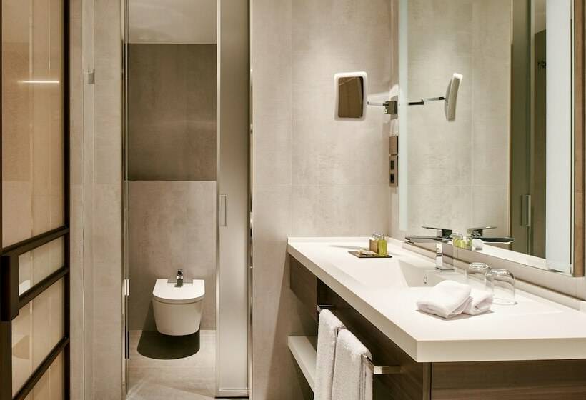 اتاق لوکس, Vp Plaza Espana Design