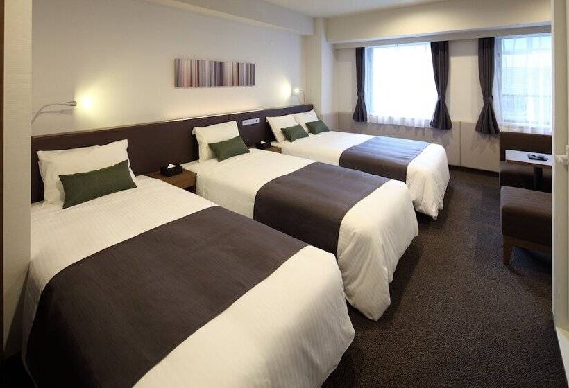 Семейный Номер, Y S Hotel Hanshin Amagasaki Ekimae