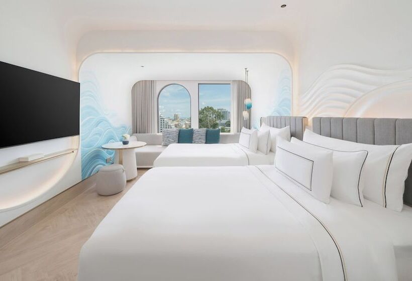 Номер Deluxe, Meliá Pattaya