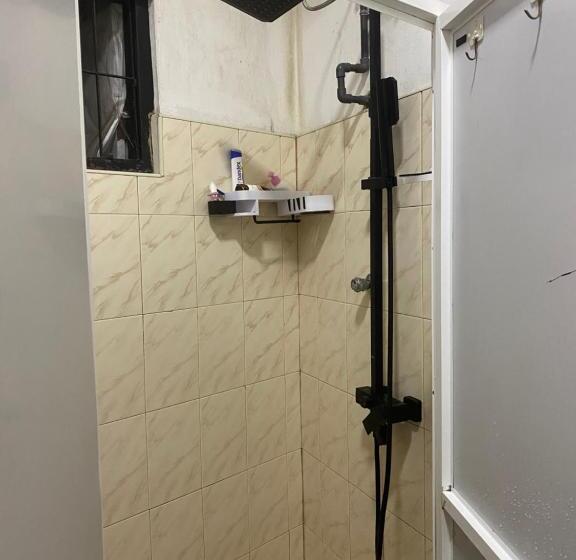 Номер Стандарт Индивидуальный, Seconds Hostel   Colombo