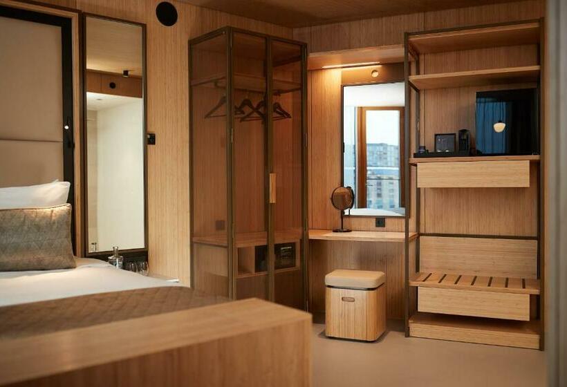 Junior Suite, Jakarta Amsterdam
