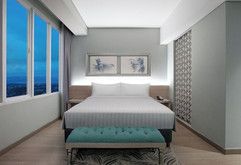 Номер Deluxe, Aston Banyuwangi Hotel And Conference Center