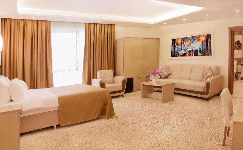 带大床的复式套间, Goldhan