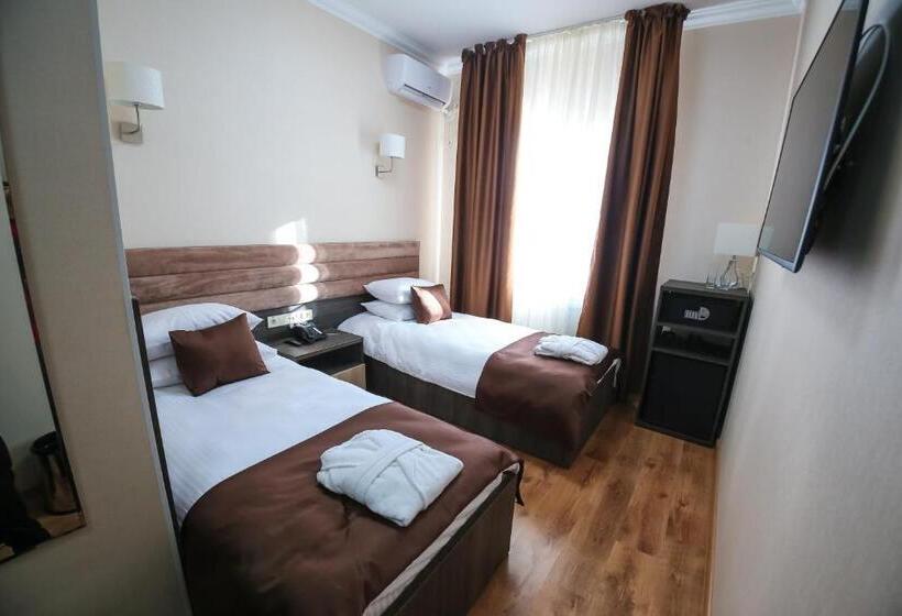اتاق استاندارد, Infinity Plaza