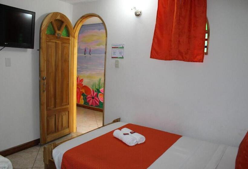 Chambre Standard, Las Guacamayas Guatapé