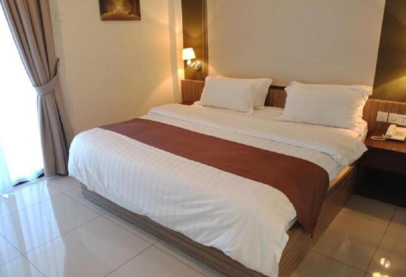 اتاق استاندارد با تخت بزرگ, Oscar Suites