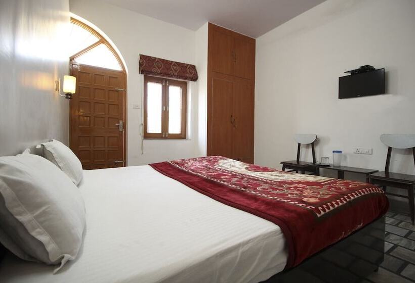 اتاق لوکس, Vacation
