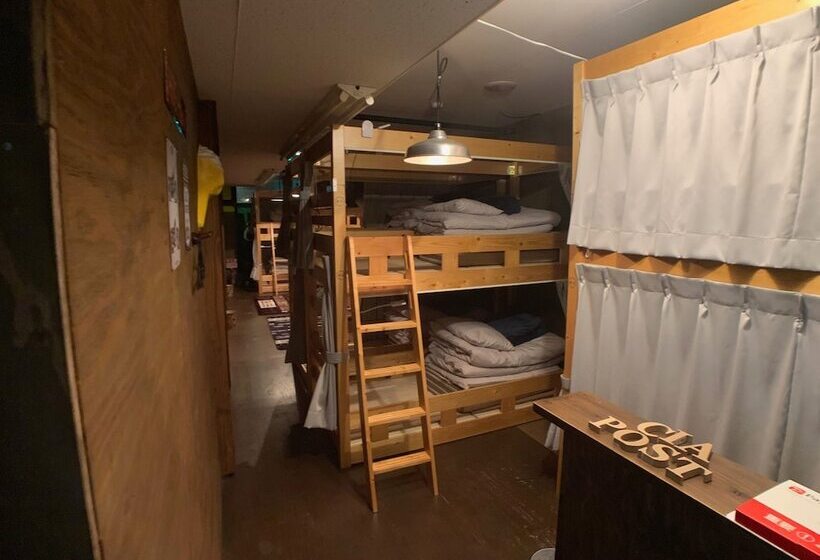 Кровать в Общей Комнате, Cheap Inn Atotetsu   Hostel