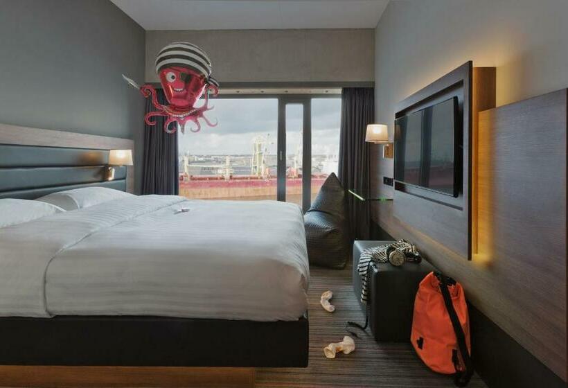 标准间, Moxy Amsterdam Houthavens