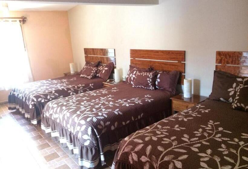 Номер Стандарт Трехместный, Casa Amelia Hotel Boutique