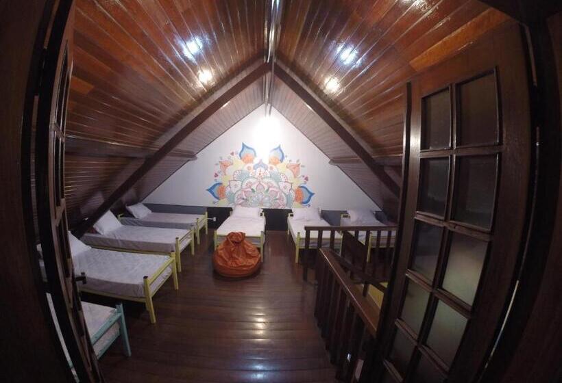 공동 객실, Hostel Lares