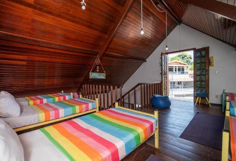 공동 객실, Hostel Lares