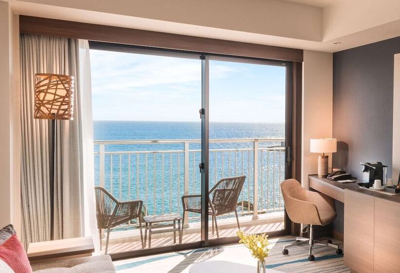 Люкс Вид на Море, Doubletree By Hilton Okinawa Chatan Resort