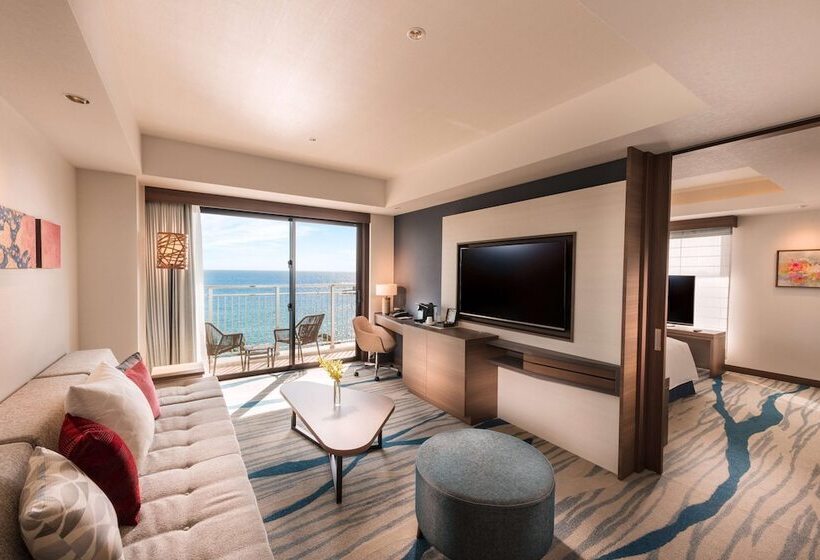 Люкс Вид на Море, Doubletree By Hilton Okinawa Chatan Resort
