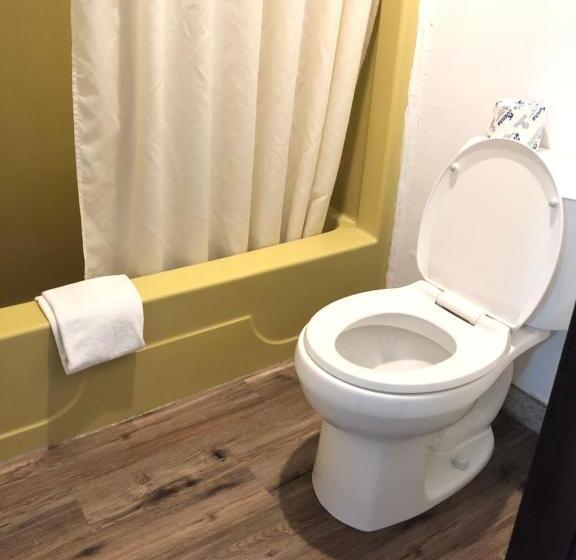 Номер Стандарт, Gateway Inn