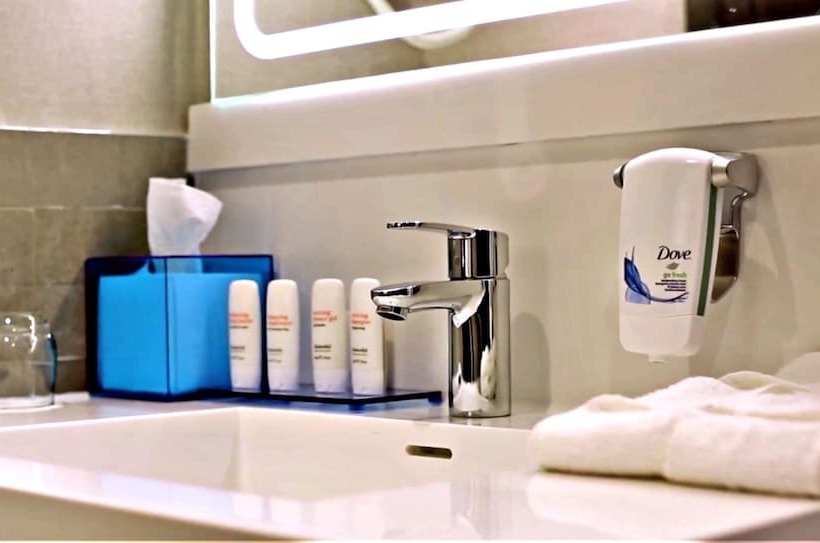 Standard Room, Park Inn By Radisson Istanbul Atasehir