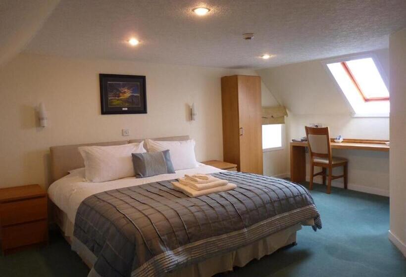 Номер Стандарт, Pentland Lodge House