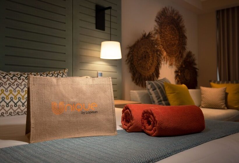 Полулюкс Кровать Кинг, Unique Club At Lopesan Costa Bávaro   All Inclusive
